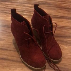 Bass Red Wedge Boots Size 8